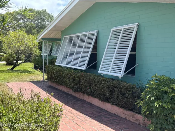 Cocoa Beach, FL 32931,998 Trinidad RD