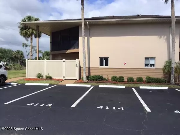 Rockledge, FL 32955,4114 Stock AVE #503