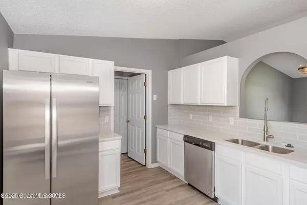 Titusville, FL 32780,568 Macon DR