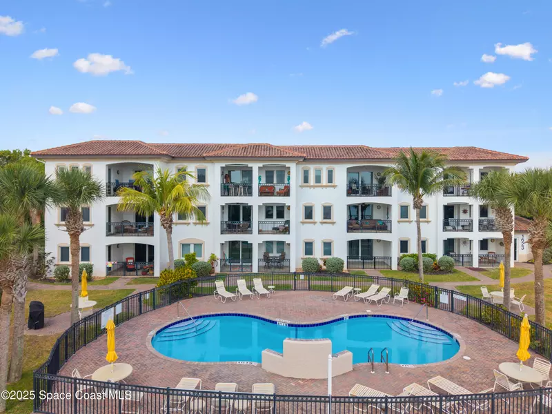1623 Indian River DR #103, Sebastian, FL 32958