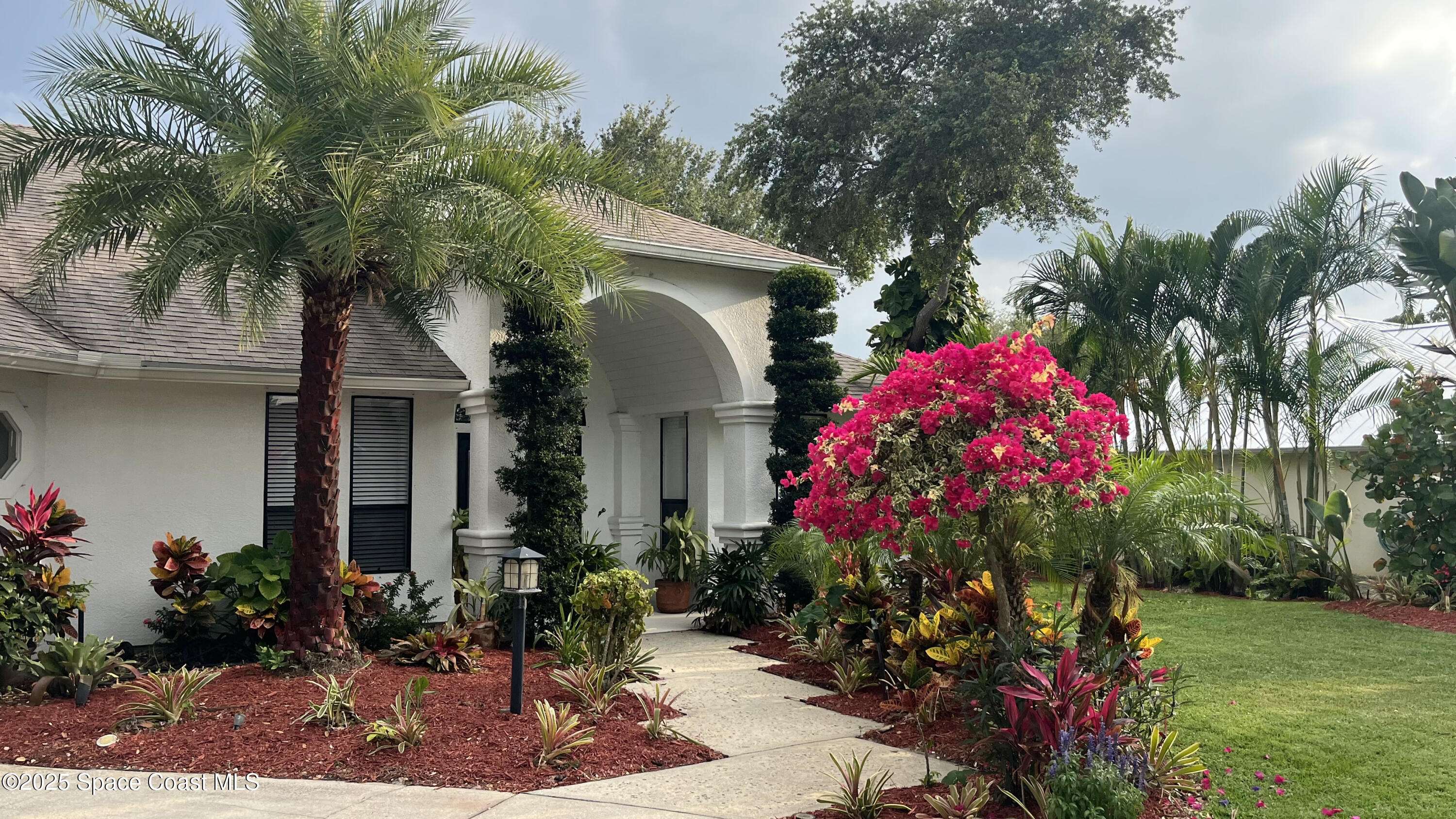 Merritt Island, FL 32952,1085 Mercedes DR