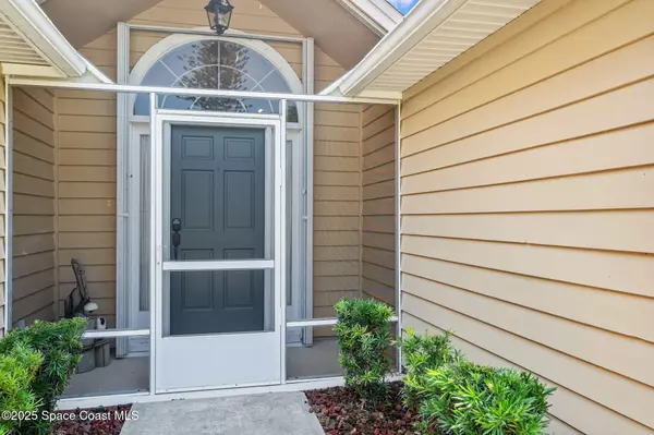 Melbourne, FL 32940,685 Griffin LN