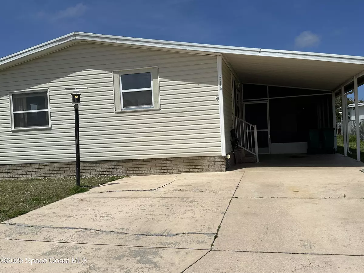 Barefoot Bay, FL 32976,514 Puffin DR