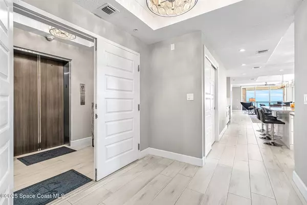 Indialantic, FL 32903,1625 N Highway A1a #202