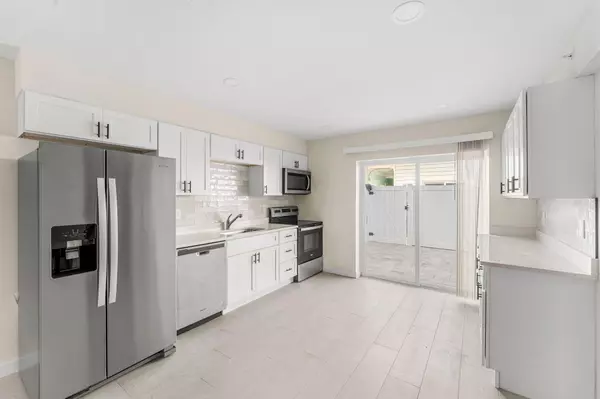 Indian Harbour Beach, FL 32937,122 Central RD #105