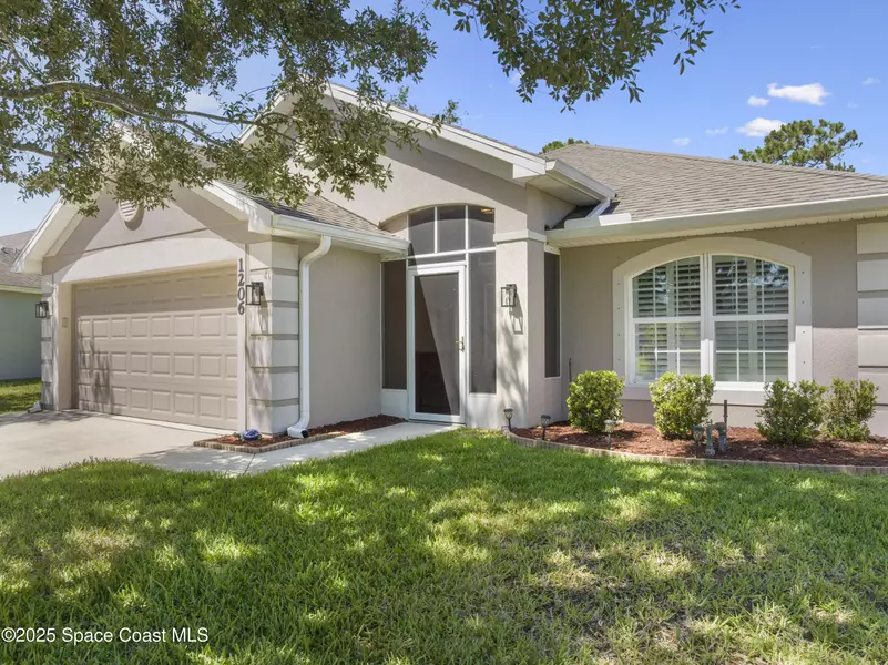 1206 Briarcliff CT, Sebastian, FL 32958