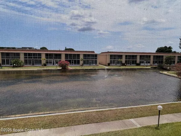 Merritt Island, FL 32953,2135 N Courtenay Pkwy #F244