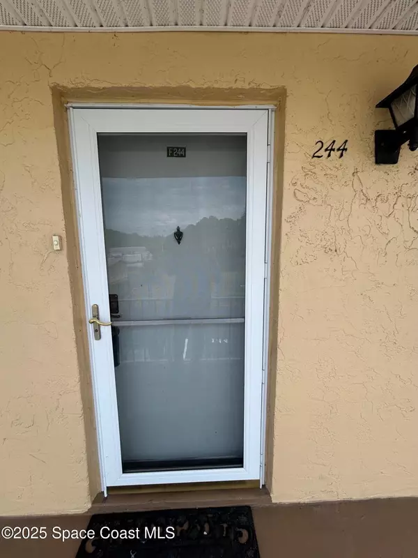 Merritt Island, FL 32953,2135 N Courtenay Pkwy #F244