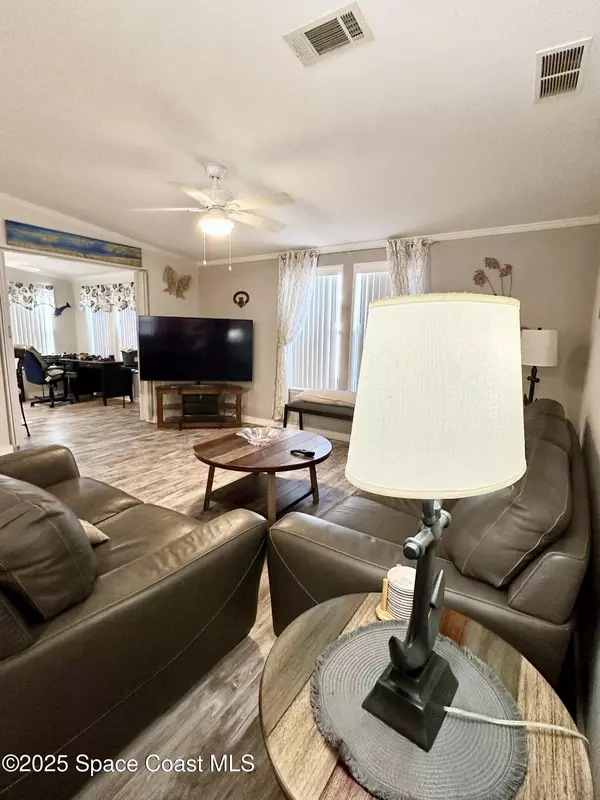 Barefoot Bay, FL 32976,504 Puffin DR