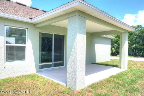 Vero Beach, FL 32967,8886 98th CT