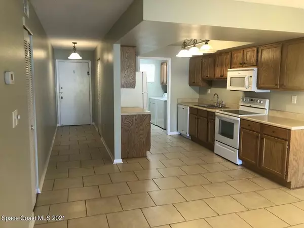 Merritt Island, FL 32953,2135 N Courtenay Pkwy #110