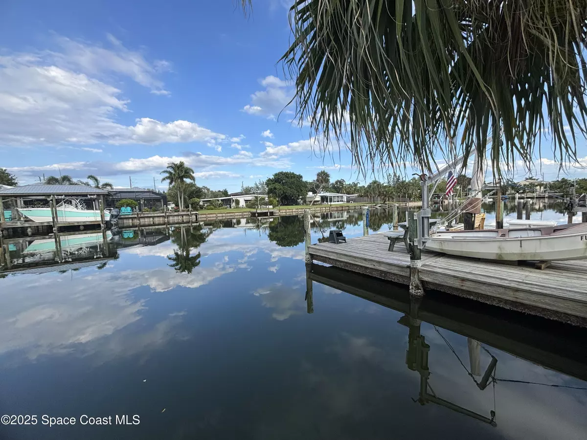 Cocoa Beach, FL 32931,119 Aucila RD