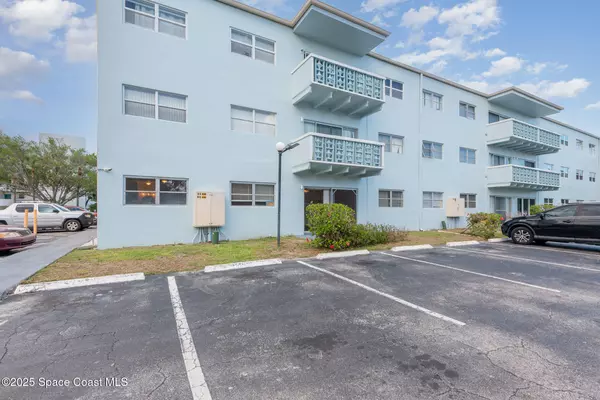 223 Columbia DR #101, Cape Canaveral, FL 32920