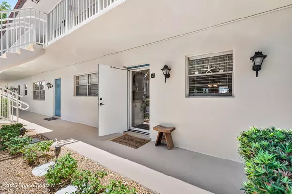 Cape Canaveral, FL 32920,261 Cape Shores CIR #18-E