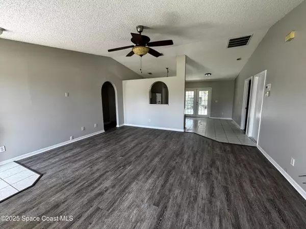Palm Bay, FL 32908,539 Olsmar ST SW