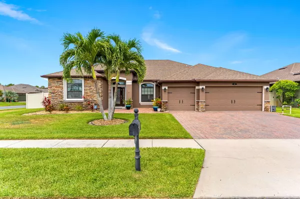 293 Adamo WAY, Melbourne, FL 32904