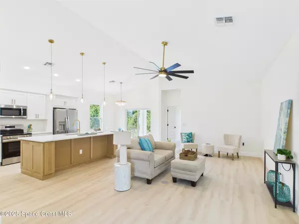 Vero Beach, FL 32967,8116 97th CT