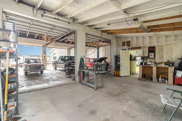 Titusville, FL 32796,425 Coleman ST