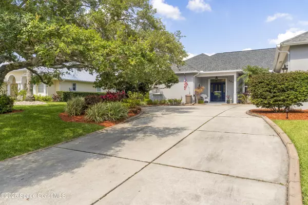 Vero Beach, FL 32968,1035 Quail CT SW