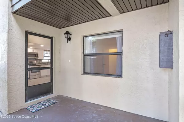 Cocoa Beach, FL 32931,5630 N Banana River Blvd 4-1