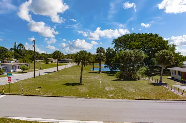 Cocoa, FL 32922,535 Bernard ST