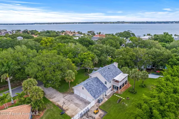 Rockledge, FL 32955,2225 Royal Oaks DR