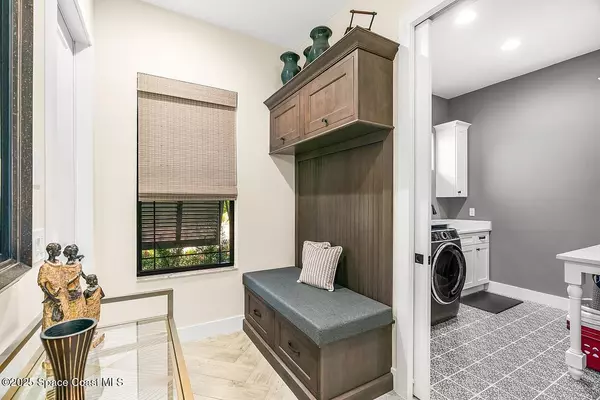 Merritt Island, FL 32952,5140 Del Sol DR