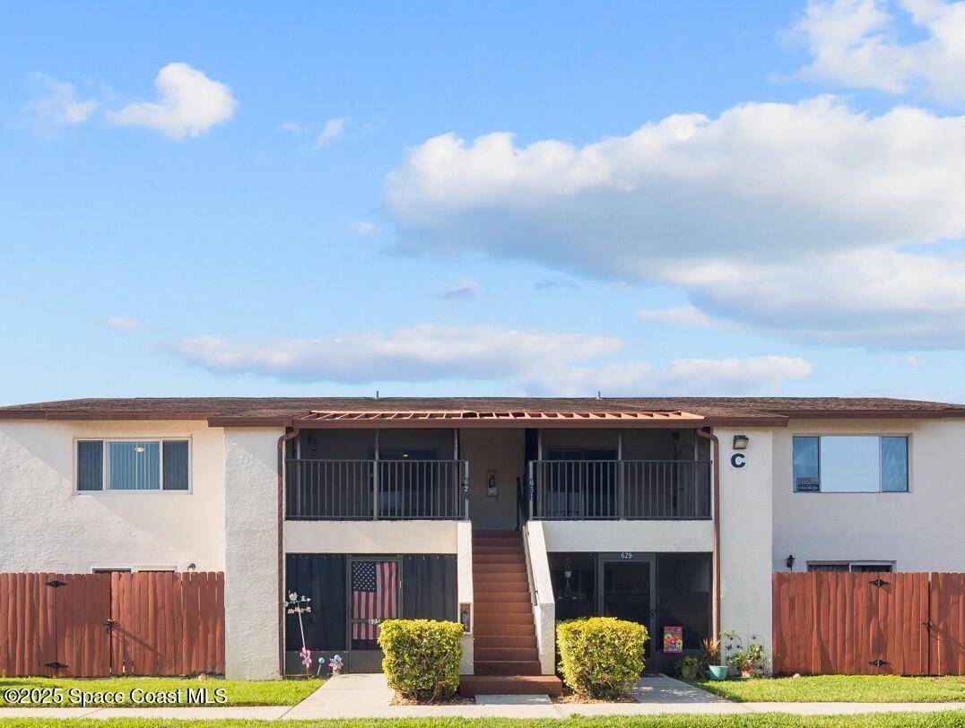 627 Ridge Club DR #14, Melbourne, FL 32934