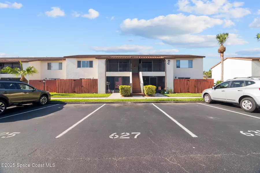 627 Ridge Club DR #14, Melbourne, FL 32934
