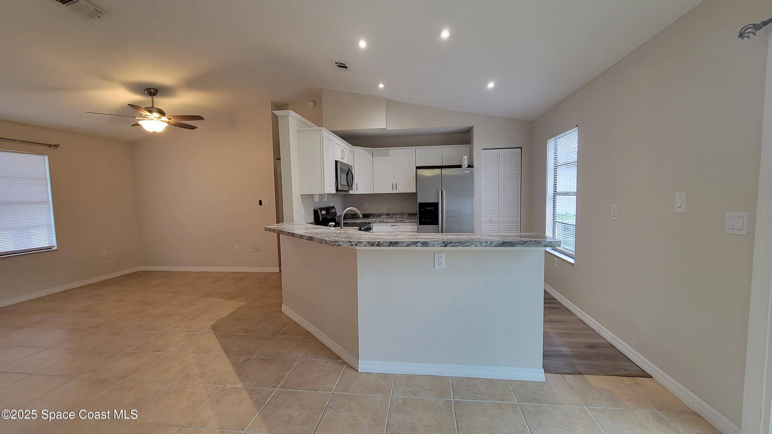 Palm Bay, FL 32908,333 Galena ST SW