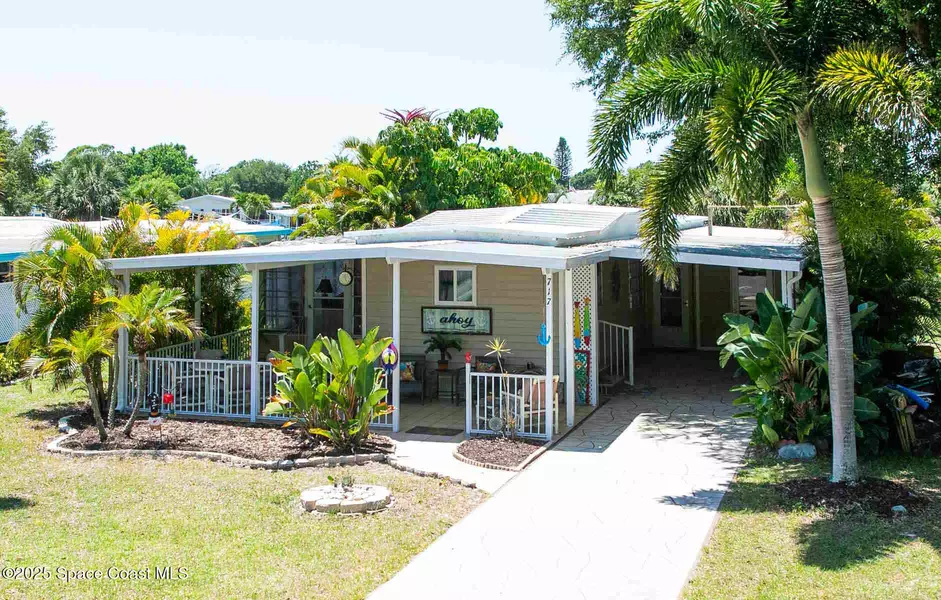 717 Barefoot BLVD, Barefoot Bay, FL 32976