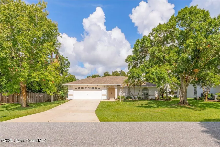 1362 York CIR, Melbourne, FL 32904