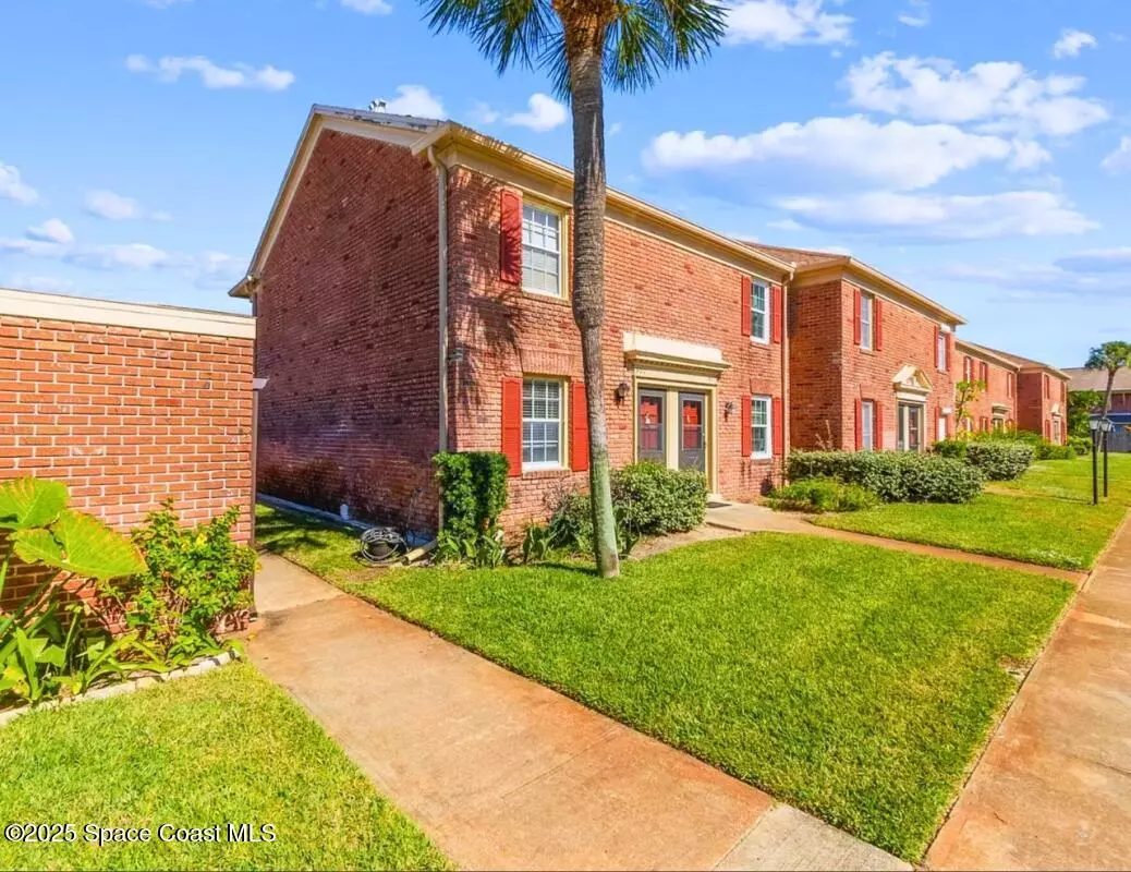 Indian Harbour Beach, FL 32937,930 S Colonial CT #119