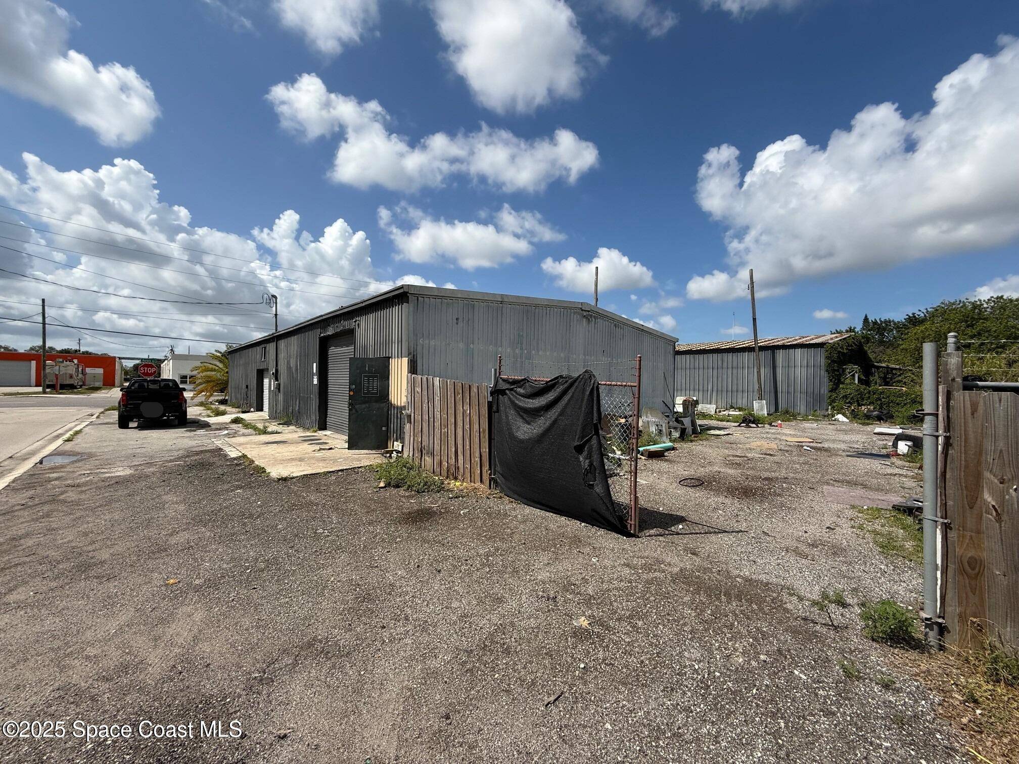 1030 Aurora RD, Melbourne, FL 32935