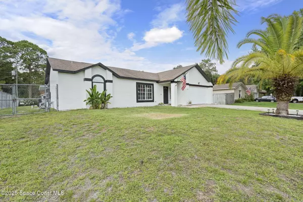 Palm Bay, FL 32907,822 Lamplighter DR NW