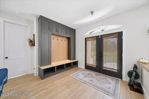 Grant-valkaria, FL 32950,5005 Corey RD