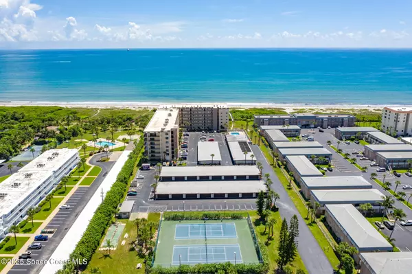 Cocoa Beach, FL 32931,3170 N Atlantic AVE #407