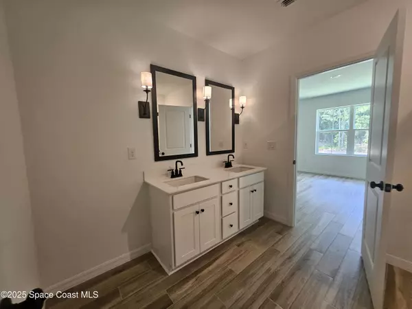 Palm Bay, FL 32908,559 Oldenberg ST SW #31