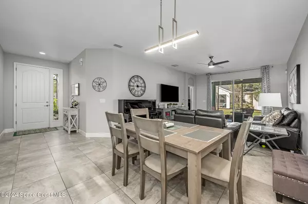Melbourne, FL 32940,7673 Loren Cove DR