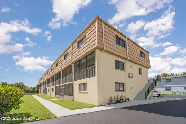 7101 Ridgewood AVE #102, Cape Canaveral, FL 32920