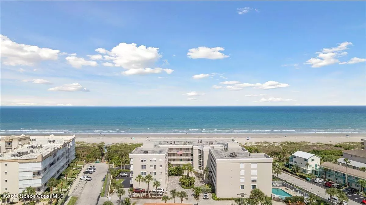 Cape Canaveral, FL 32920,425 Buchanan AVE #404