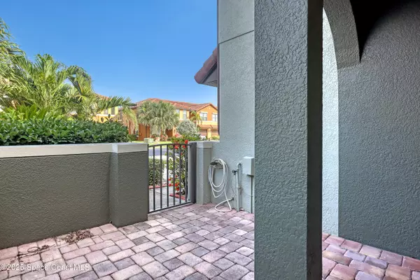 Satellite Beach, FL 32937,681 Ventura DR