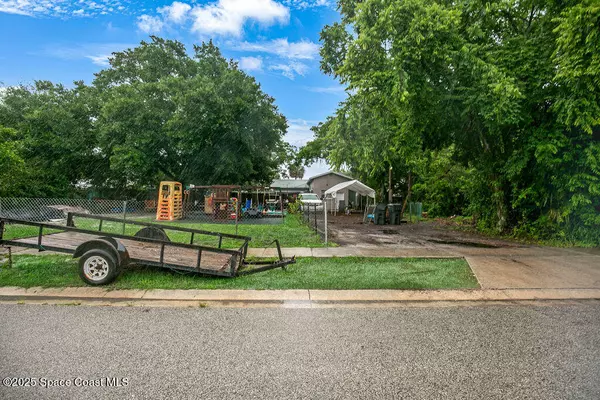 Titusville, FL 32796,414 Dummitt AVE