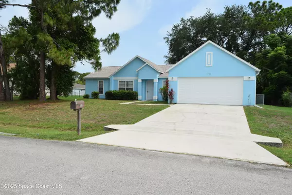 1711 Radisson ST NW, Palm Bay, FL 32907