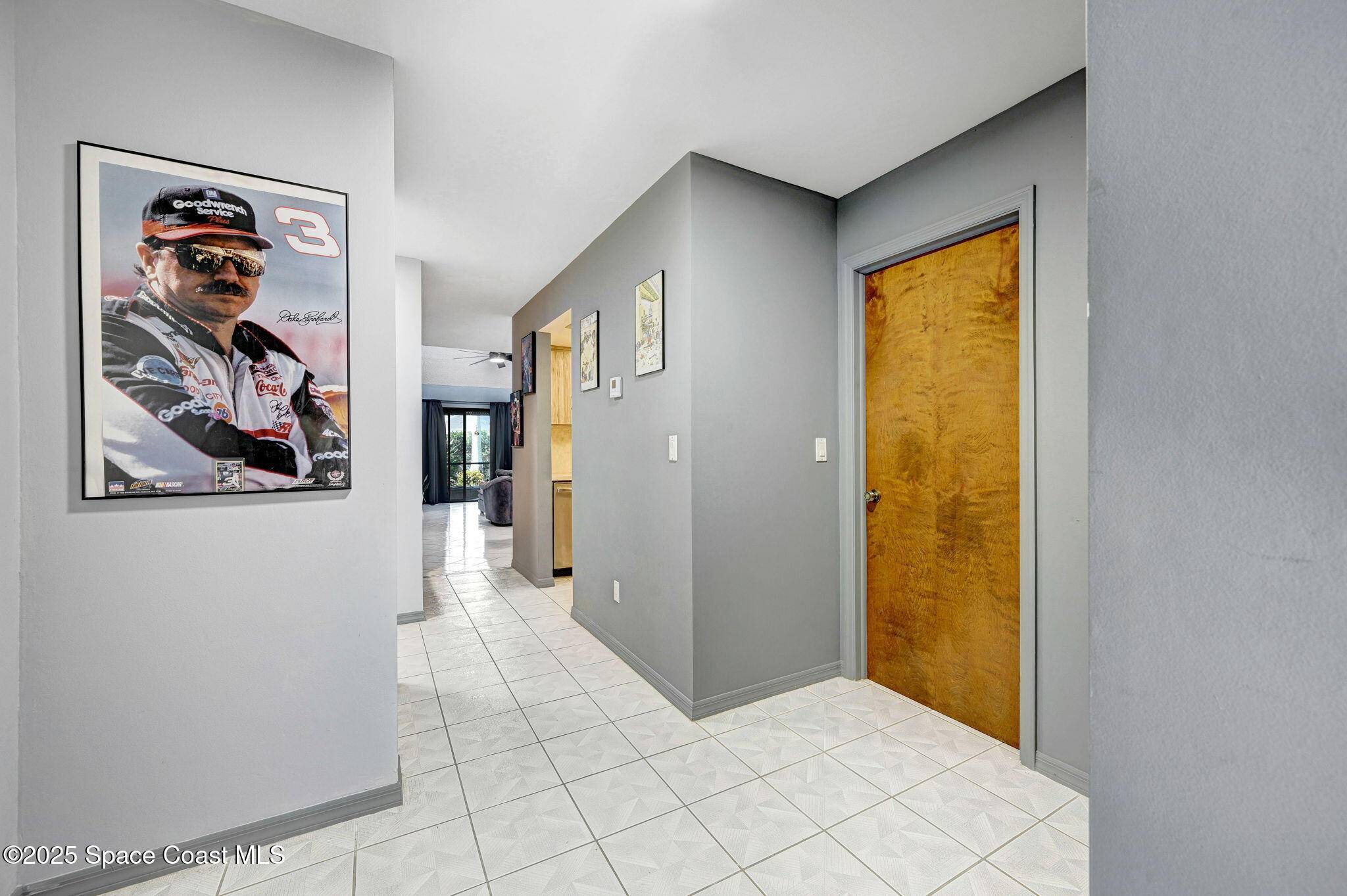 Indian Harbour Beach, FL 32937,525 Summerset CT