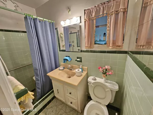 Indialantic, FL 32903,2240 Sea AVE