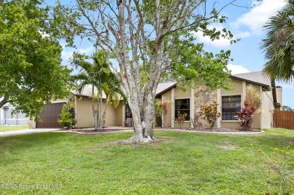 1271 Medina AVE NW,  Palm Bay,  FL 32907