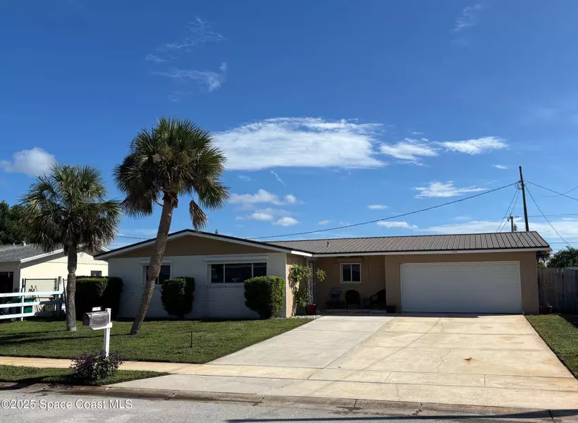 1395 Floral LN, Merritt Island, FL 32952