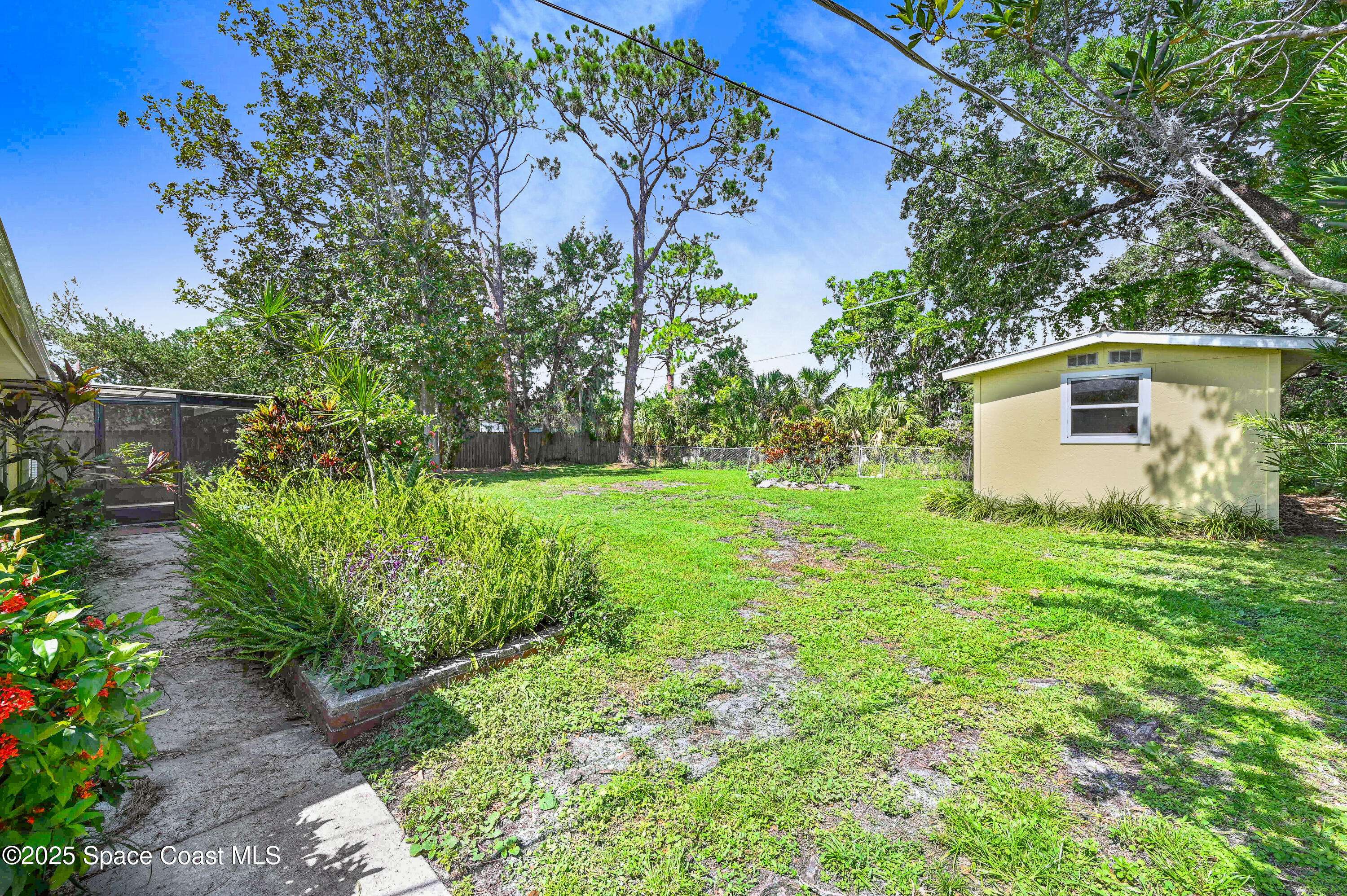 Melbourne, FL 32904,211 Naylor DR