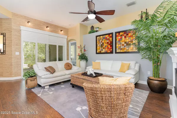 Palm Bay, FL 32909,421 Gardendale CIR SE